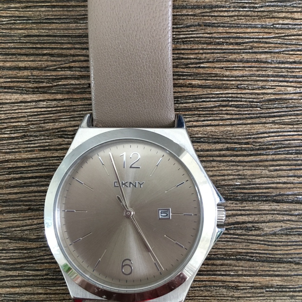 DNKY watch